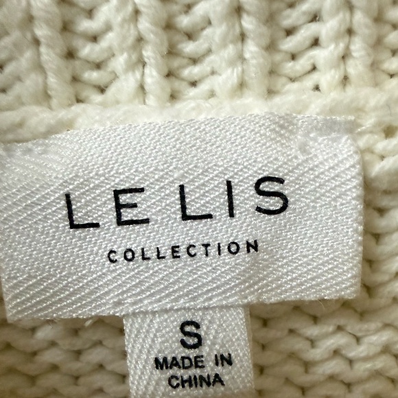 LELIS Sleigh Christmas Sweater Vest Cream Holiday Turtleneck Small - Picture 2 of 8